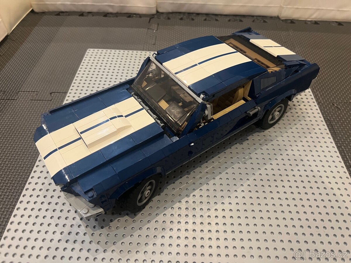 Lego Creator 10265 - 5