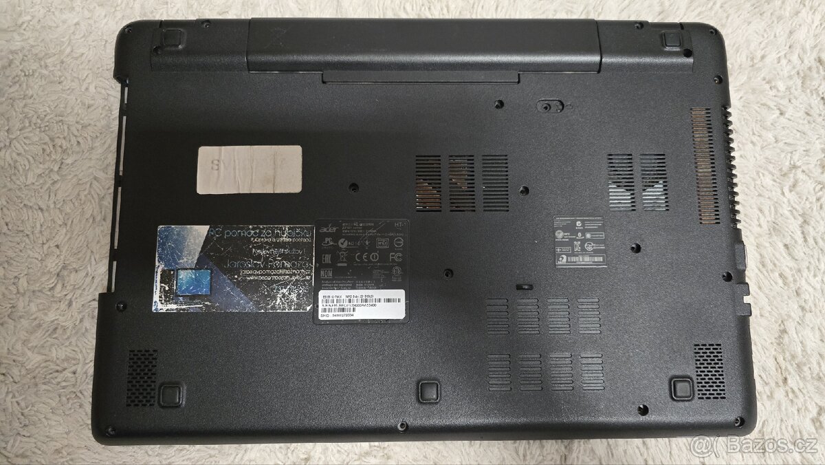 Acer Aspire E5-551 – na náhradní díly / opravu
- 5