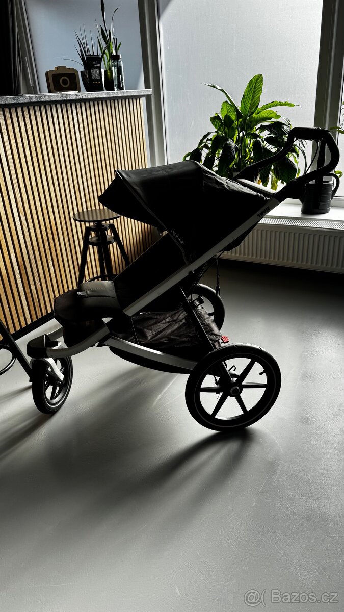 Thule Urban Glide 2 DARK SHADOW - 5