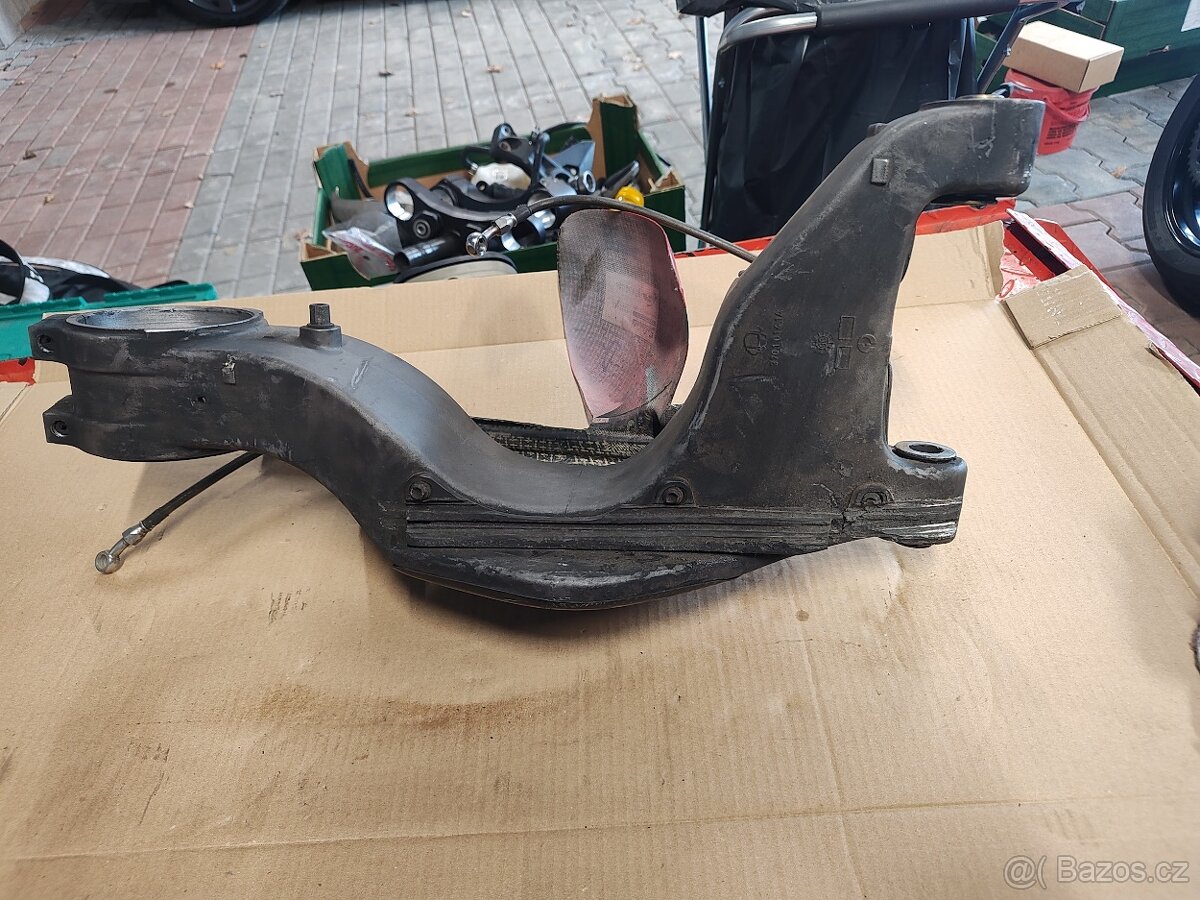 Ducati kyvná vidlice - 5