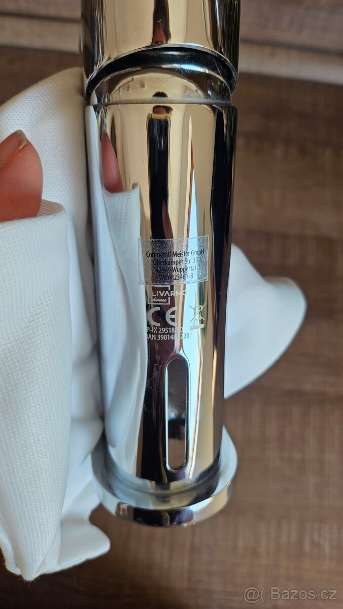 Umyvadlová baterie LED - 5