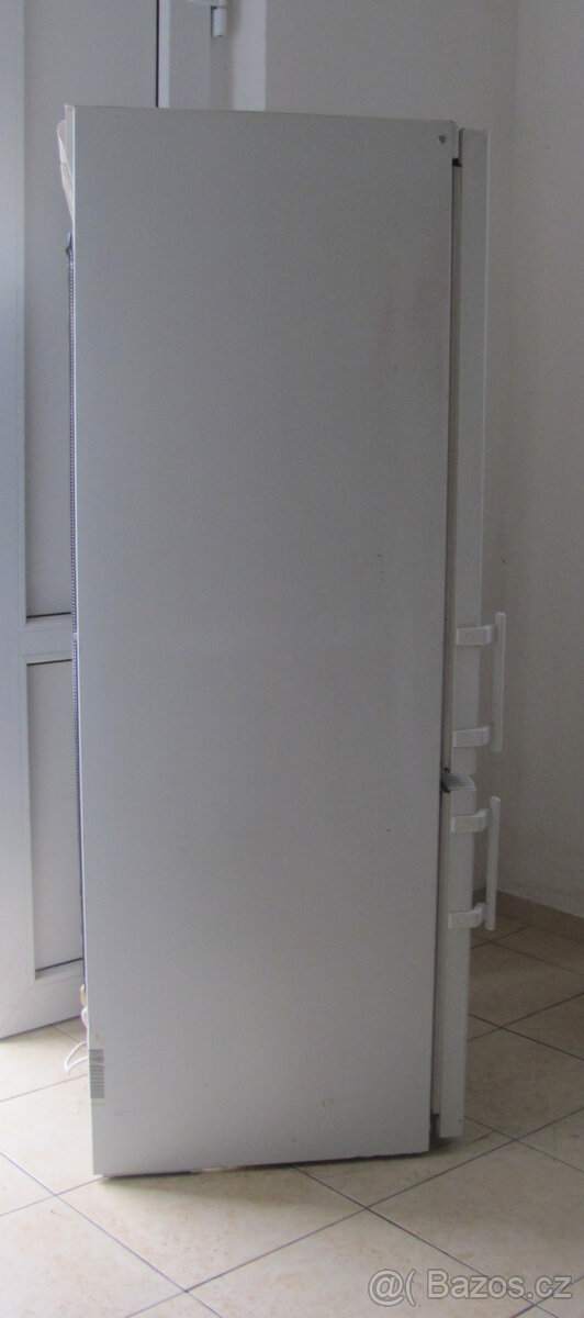 CHLADNIČKA S MRAZNIČKOU LIEBHERR - A+ - 160cm - 5