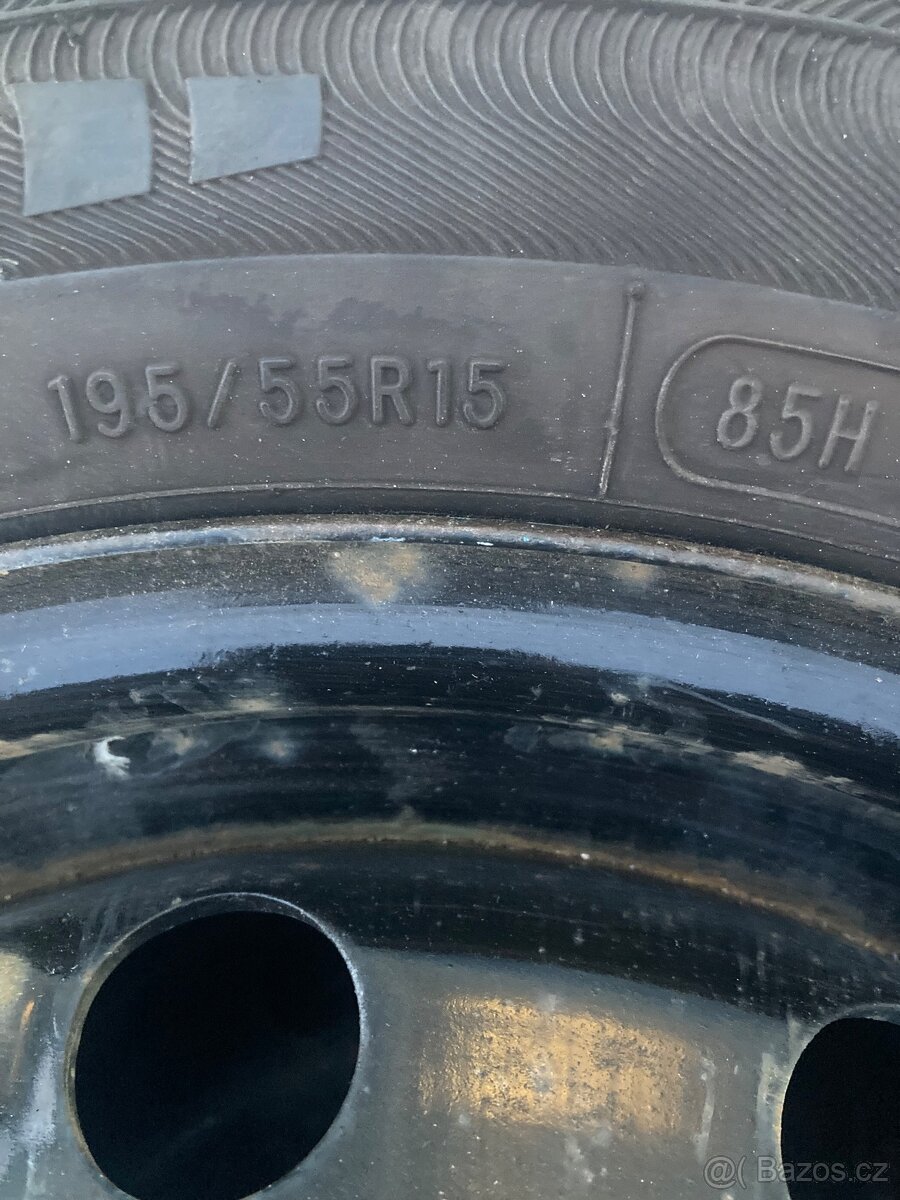 195/55/15 Letni na diskách vw skoda - 5