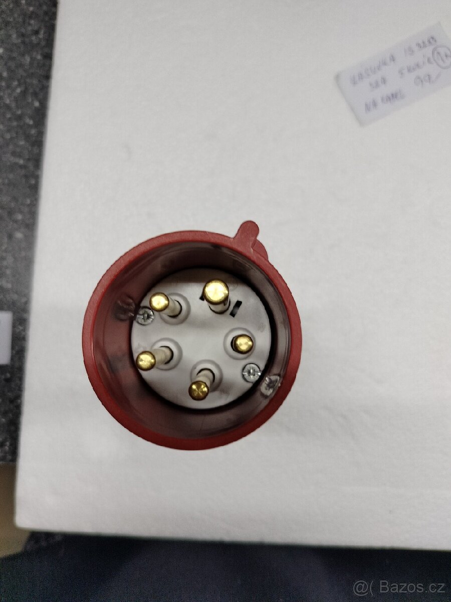 Vidlice na kabel - 5