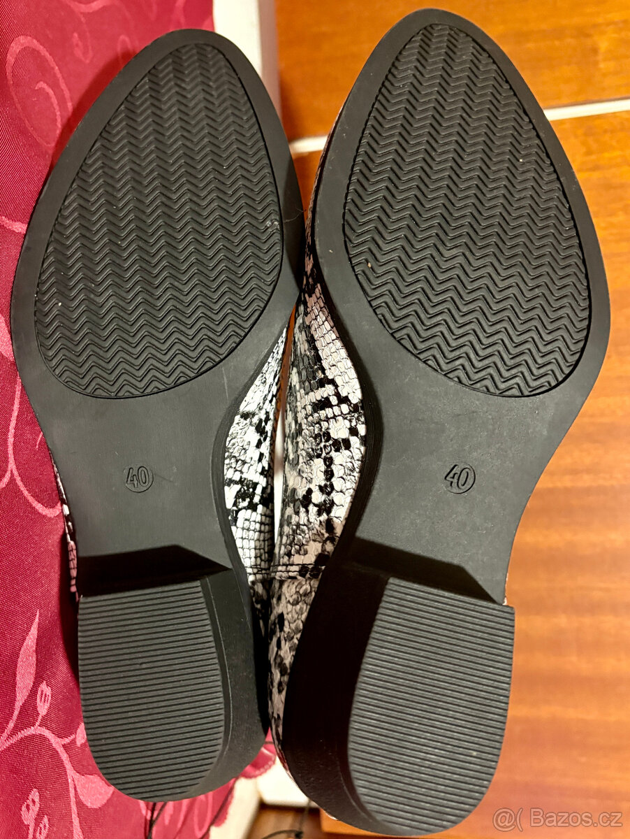 Kotníčkové boty s hadím vzorem, zn. Esmara, vel. 40 - 5