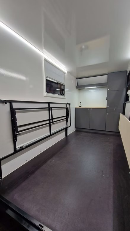 Karavany Everest Motocamp - 5