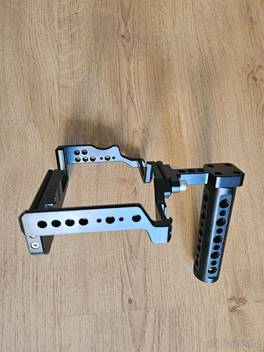 Prodám klec na fotoaparát Sony Alpha A7 IV - 5