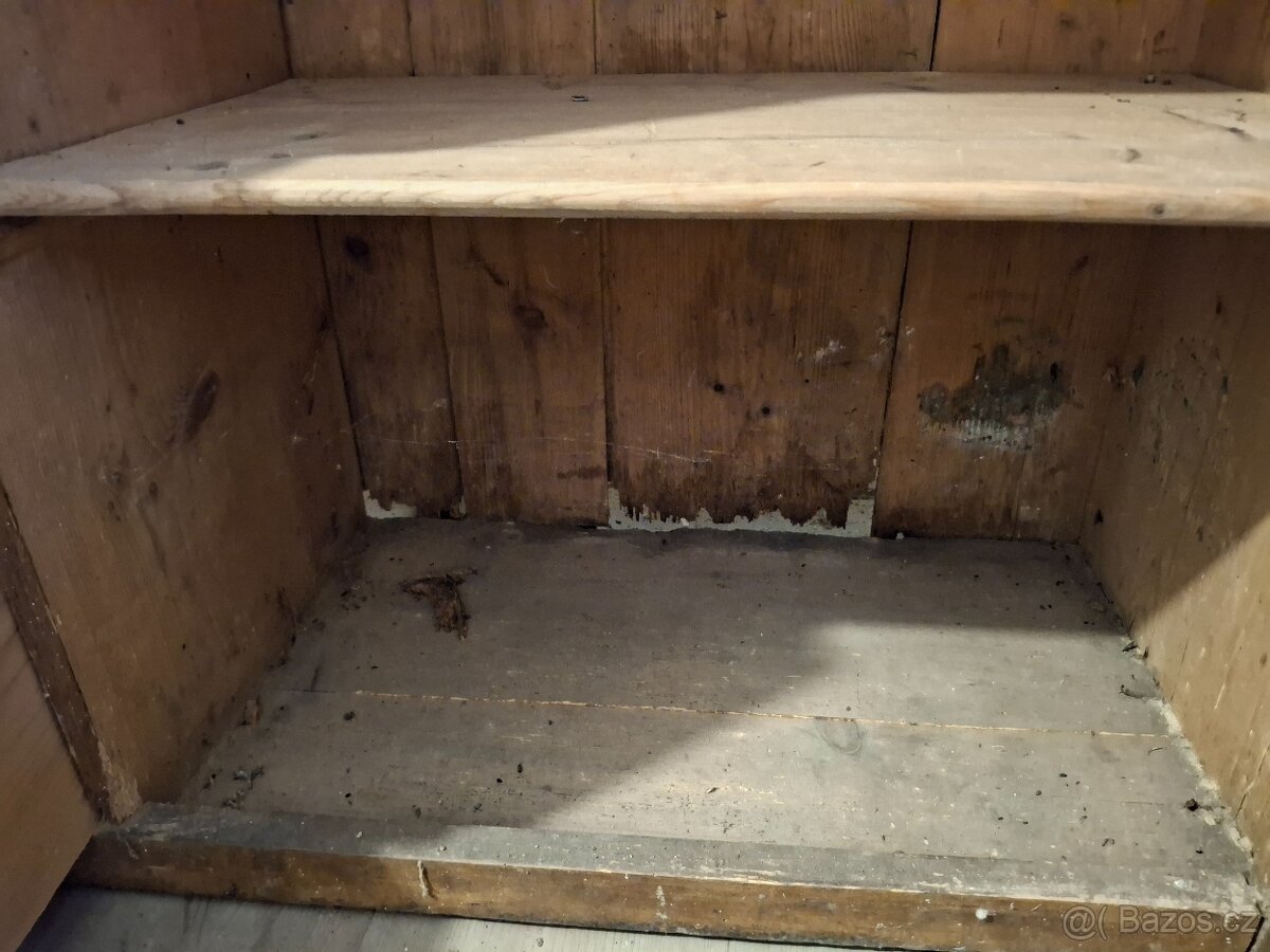 Komoda starožitná k renovaci - 5
