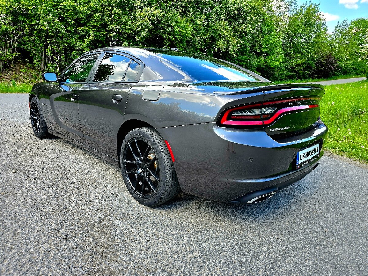 Dodge Charger, 5.7 Hemi ODPOČET DPH RADAR - 5