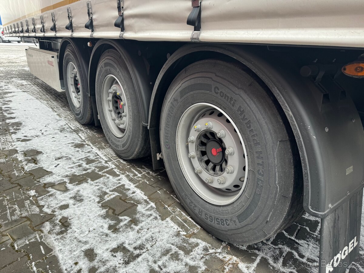 Valnikovy naves Kogel Cargo - 5