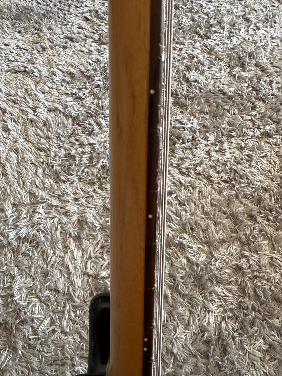 Electricka kytara STAGG - 5