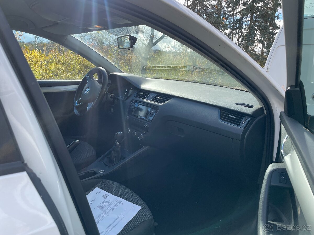 Škoda Octavia 3 1,4 TSI G-TEC veškeré díly - 5