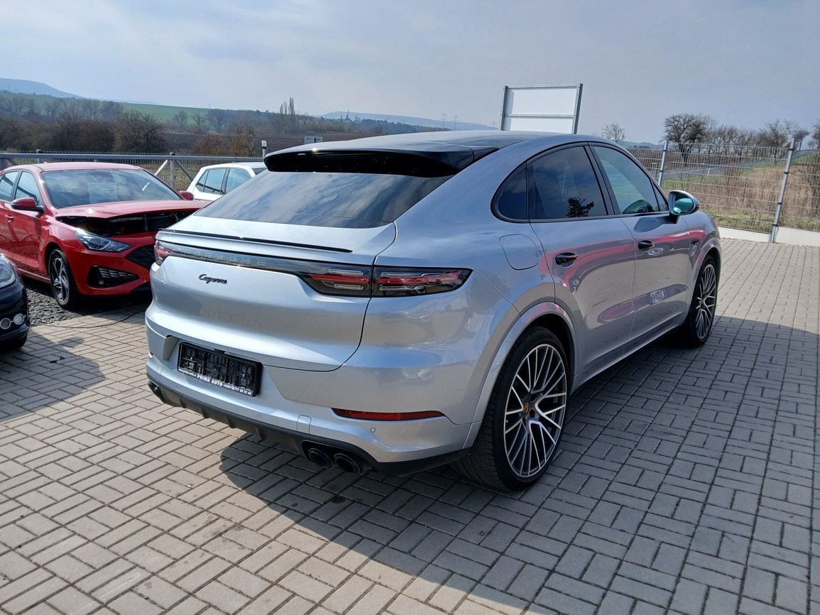 Porsche Cayenne E-Hybrid - 5