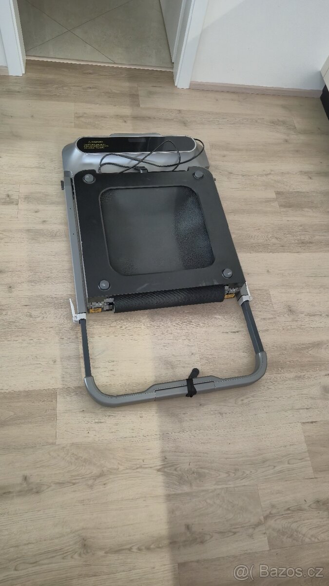 Běžecký pás KING SMITH WalkingPad R2B
- 5