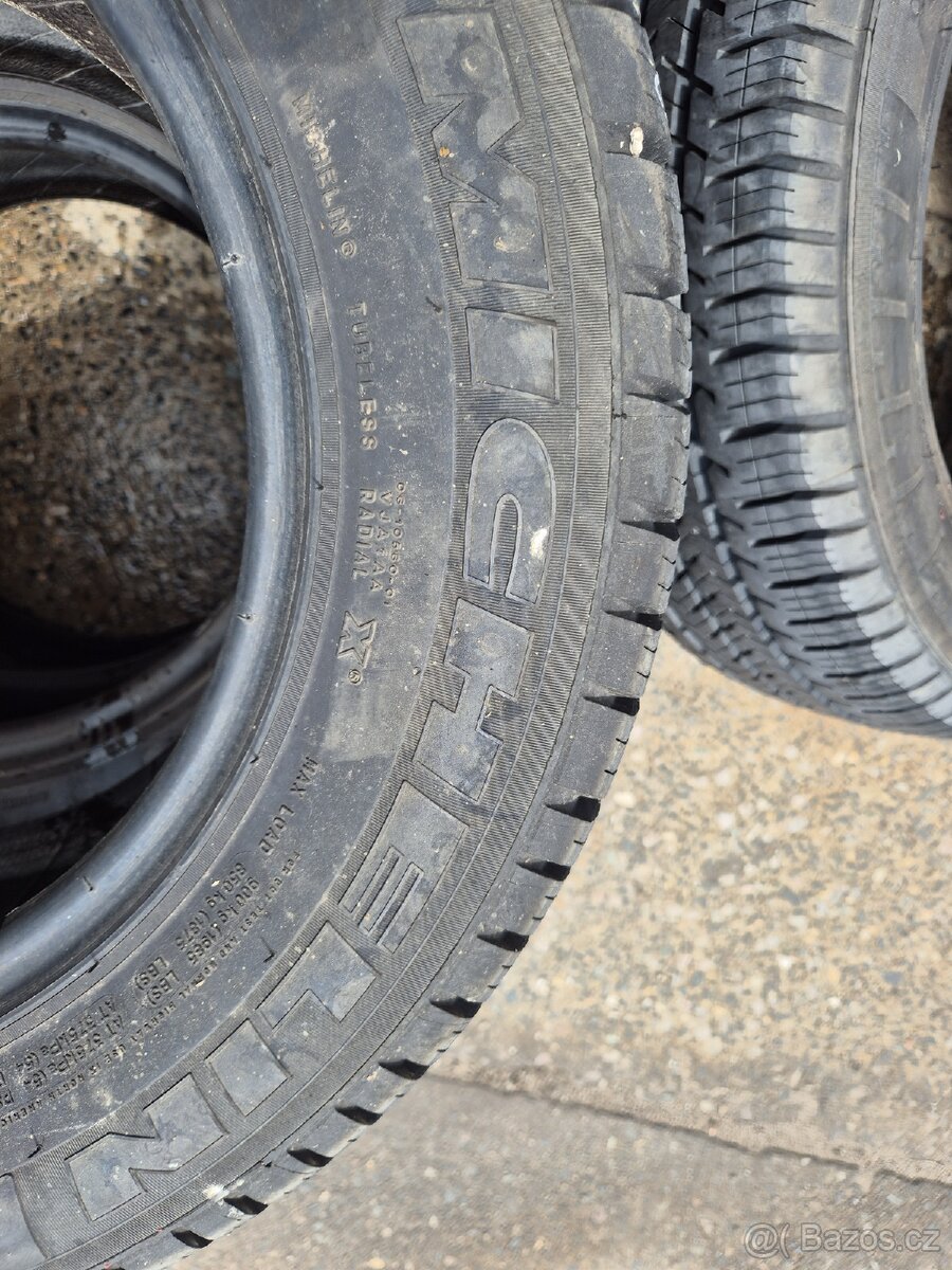 Nepoužité letní dodávkové pneu Michelin 215/65/15C - 5