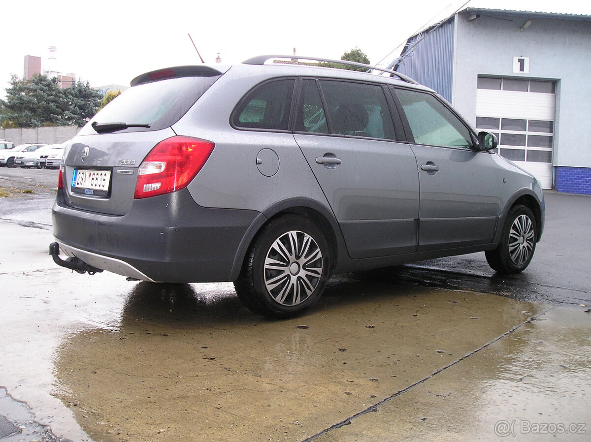 ŠKODA FABIA II-SCOUT-1.2 TSi 63KW RV-2012 - 5