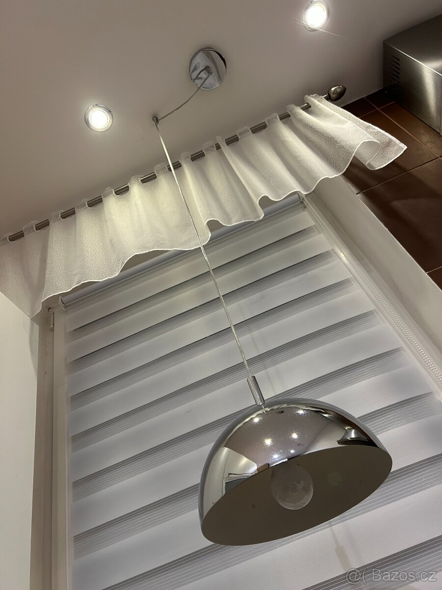 Sada 2 kovových stříbrných lustrů - 5