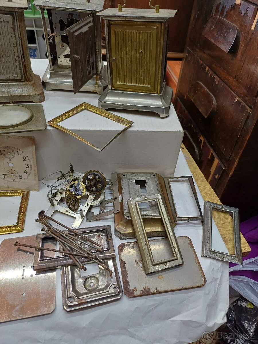 Predám starozitne budíky - 5