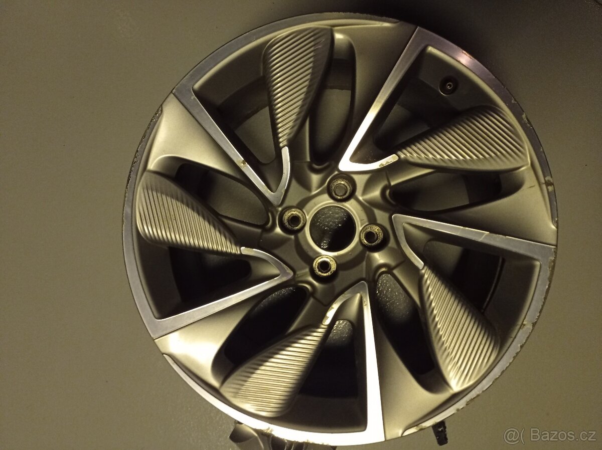 19" LETNI CAIRNS ORIGINAL CITROEN DS5, DS4, DS3 - 5