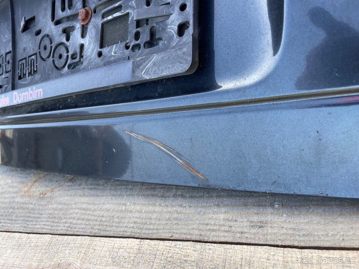 Audi A4 typ B5 kufr - 5