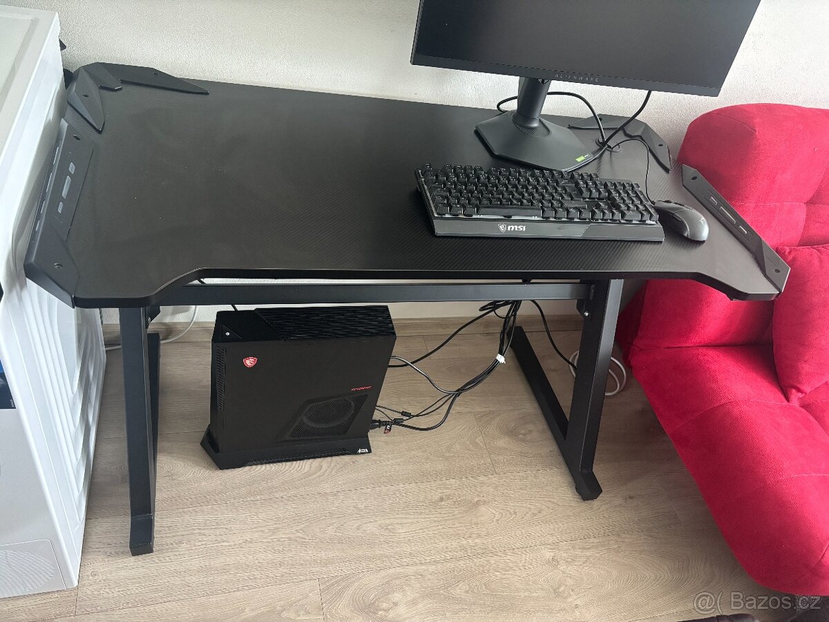 Výkonný herní set MSI MEG Trident X (RTX 3080) +27"Alienwar - 5