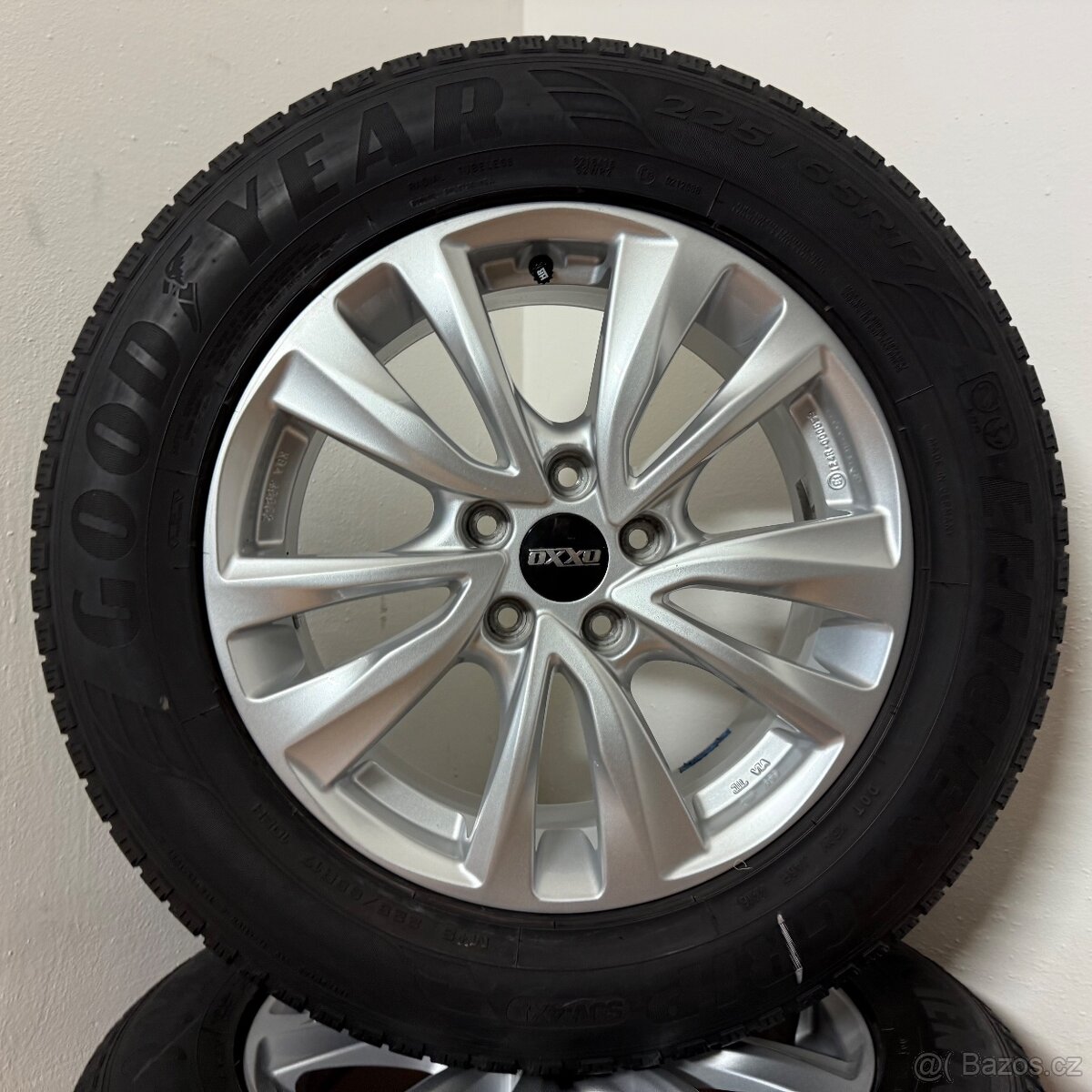 MAZDA CX-5 5x114,3 R17 ET50+LETNÍ 225/65R17 6mm - 5