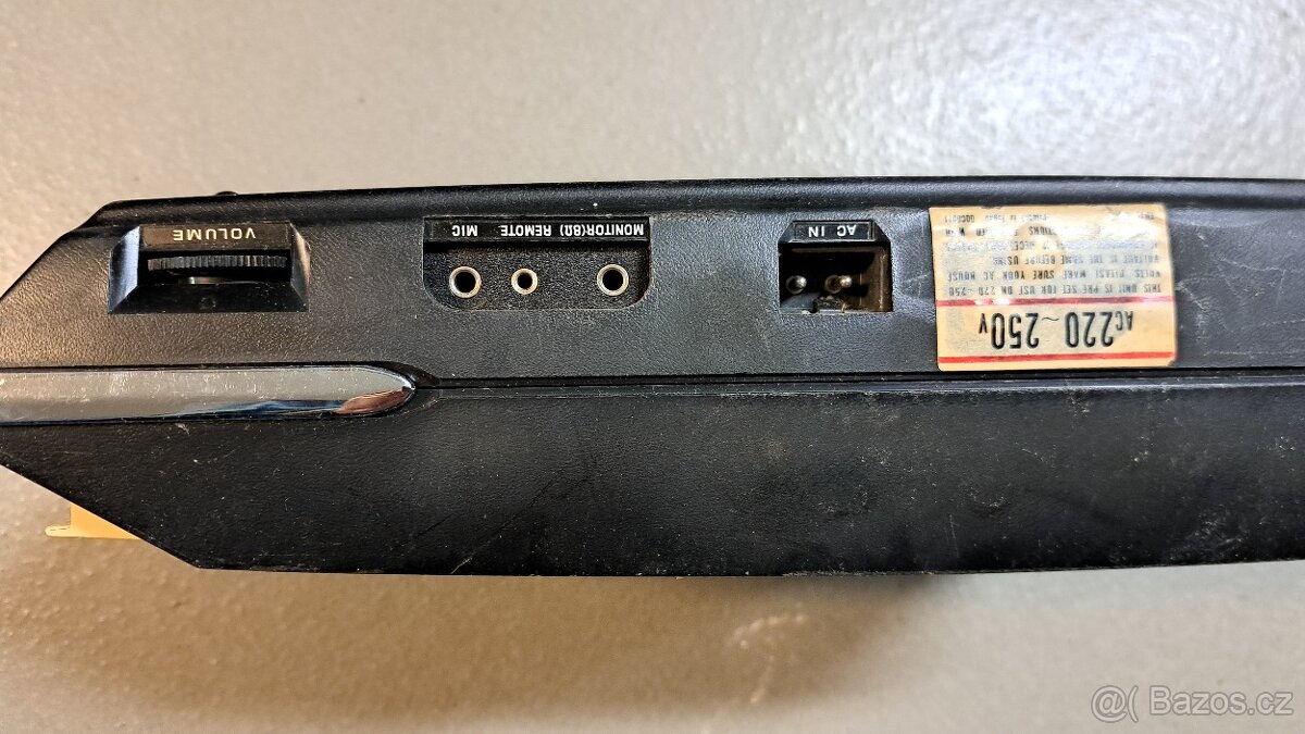 Kazetový magnetofon National Panasonic - 5