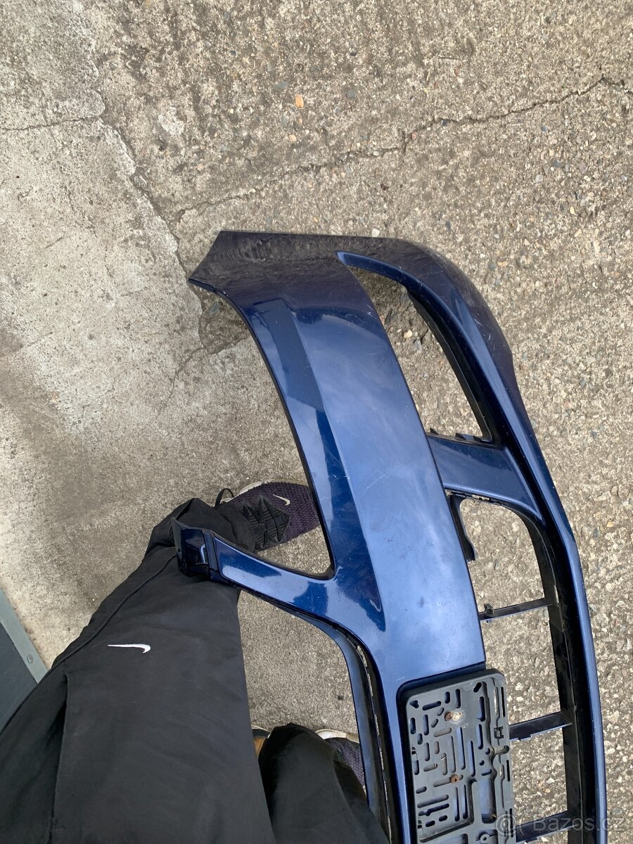 predni naraznik skoda fabia 2 II roomster modry - 5