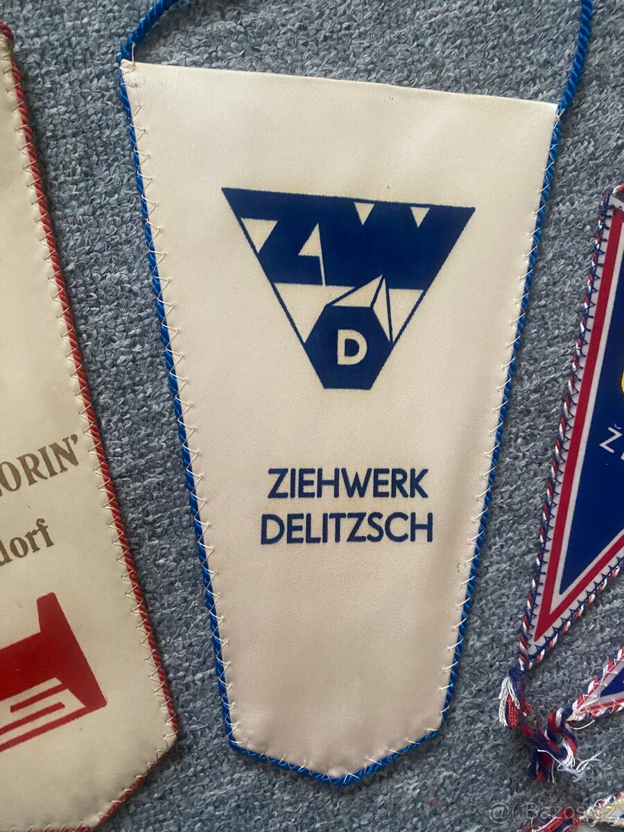 Starožitné vlaječky - 5