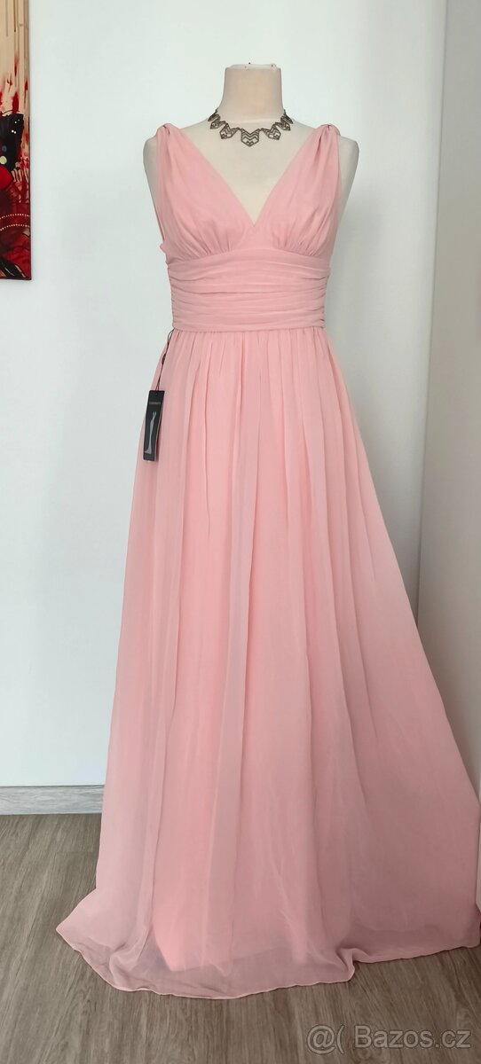 Růžové romantické šaty - 5