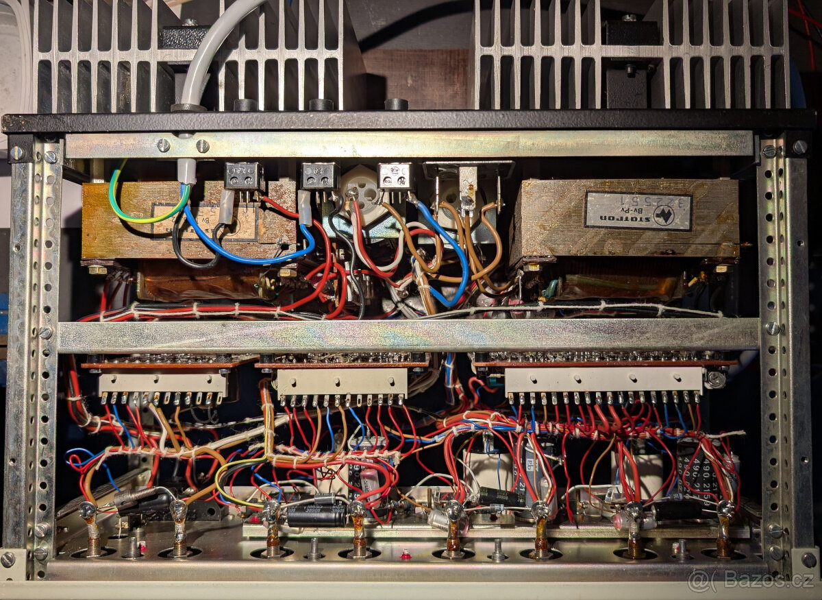 Laboratorní zdroj Statron 3225 - 5