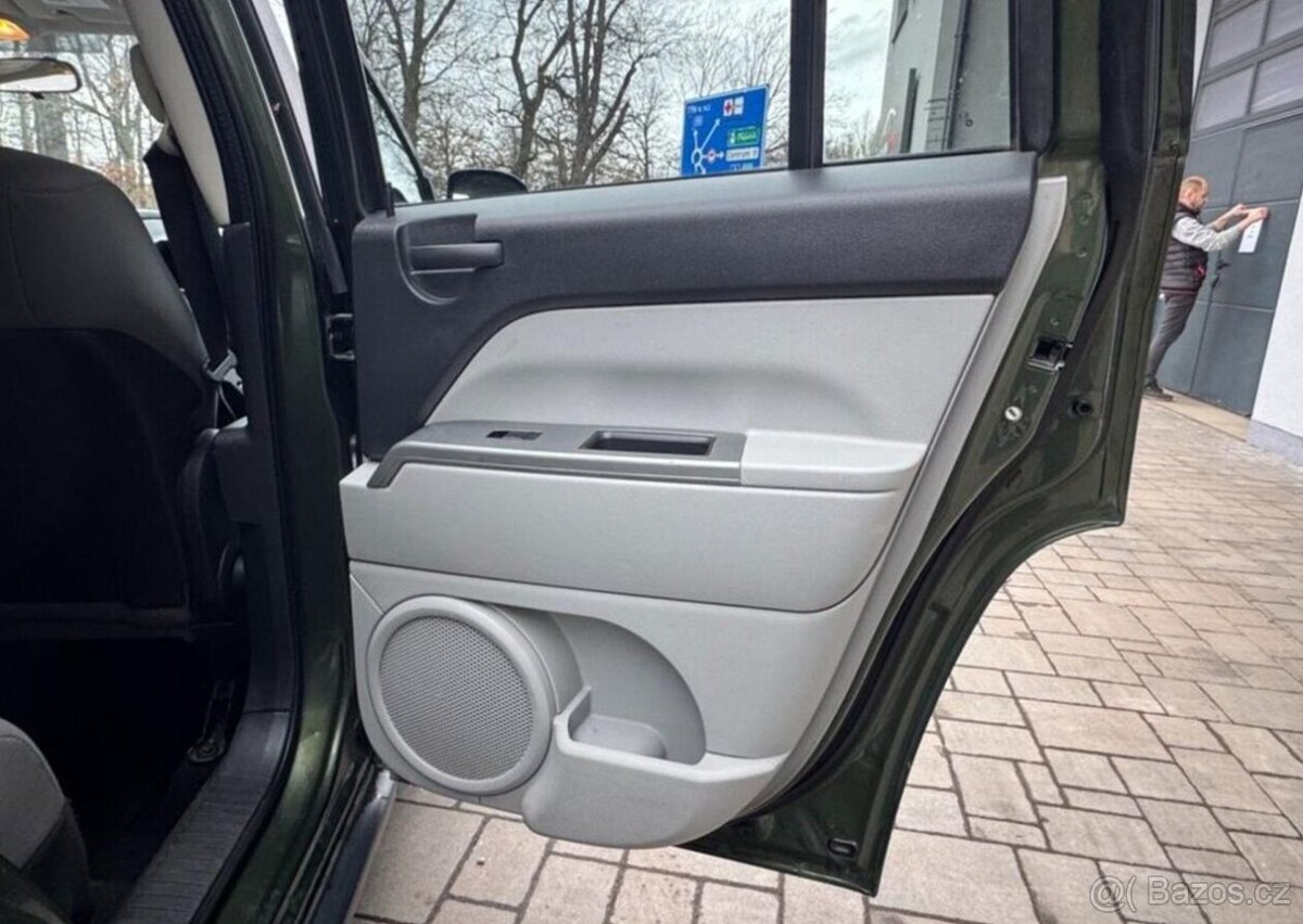 Jeep Compass 2.0 CRDi, 4x4 nafta manuál 88 kw - 5