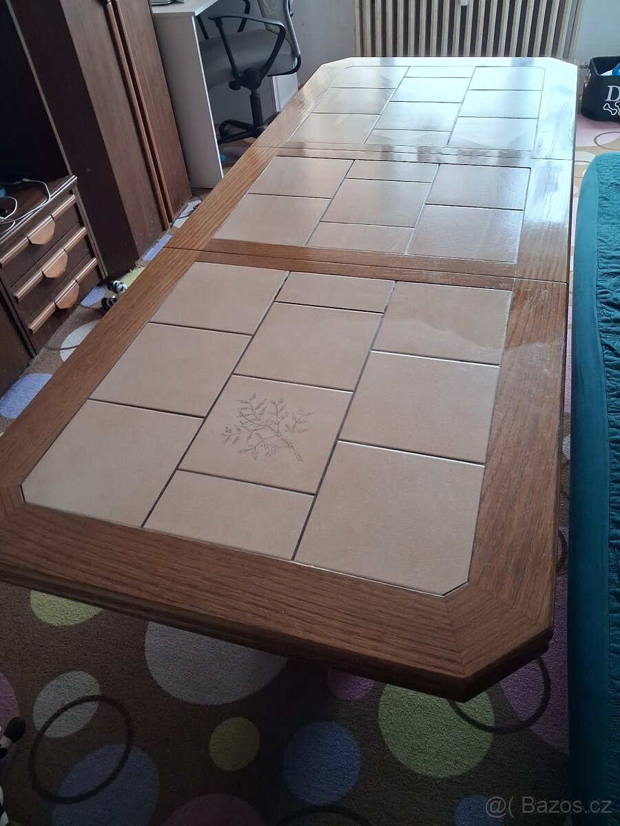 Polohovací jídelní stůl - 5