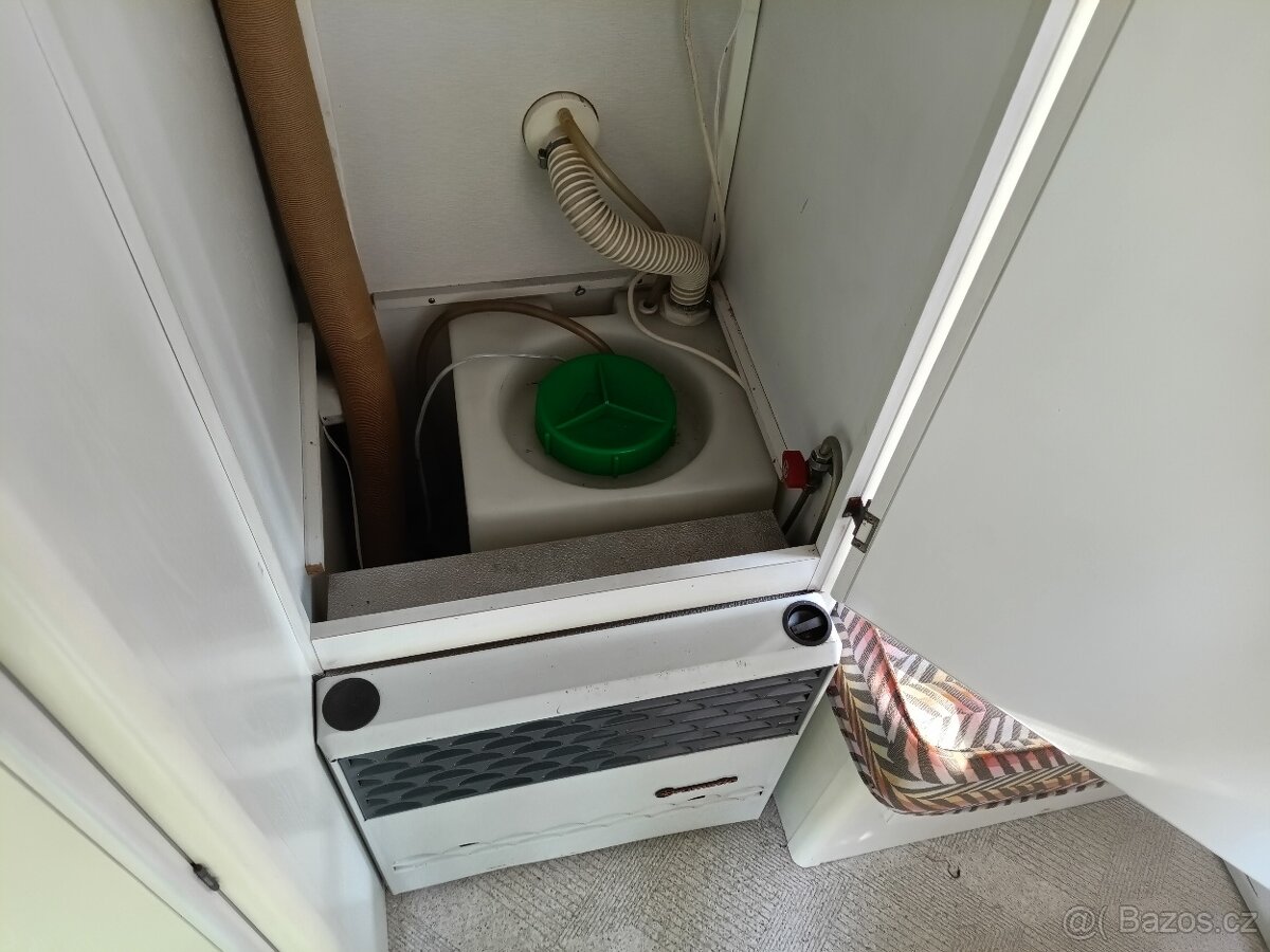Obytný přívěs Adria - 5