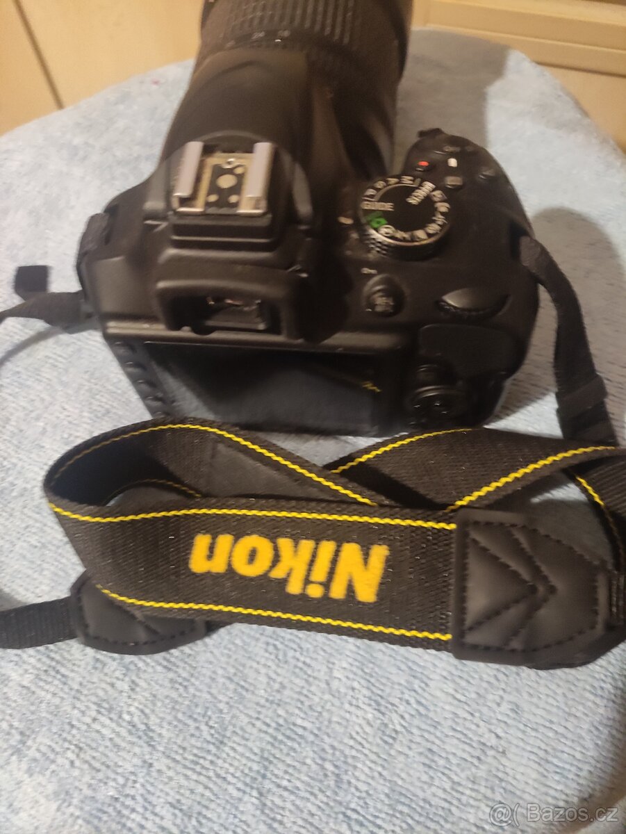 Nikon D3400 - 5