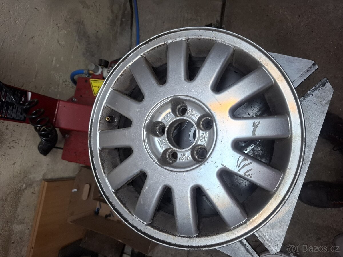 Audi 5x100 R15 - 5