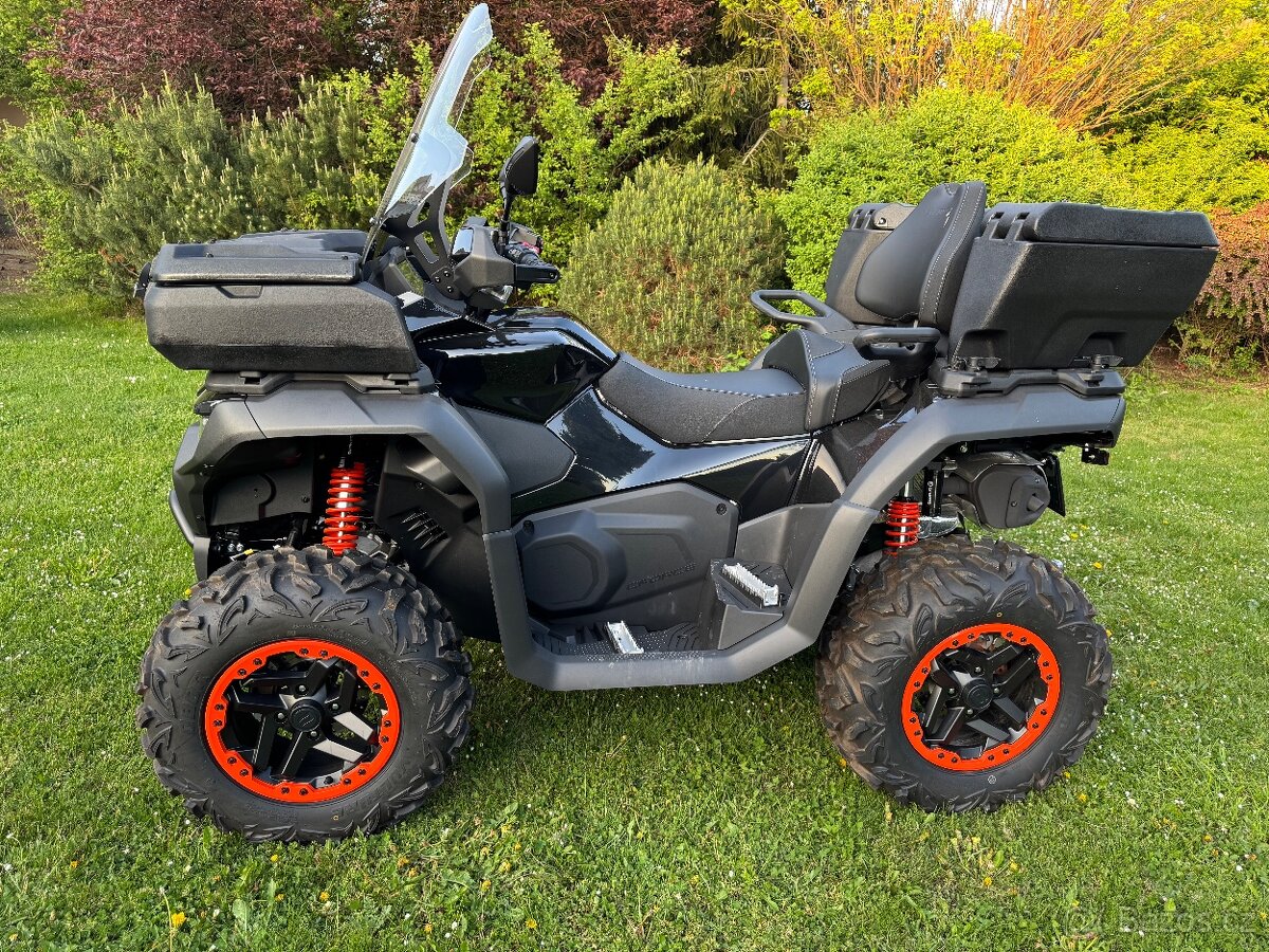 CFMOTO Gladiator X1000 G3 Premium T3b-černá 100km nájezd