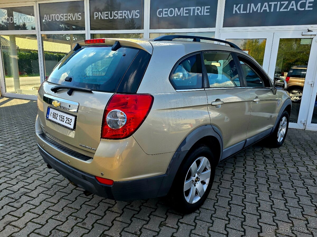 Chevrolet Captiva, 2,4i 136k LPG 7míst novSTK - 5