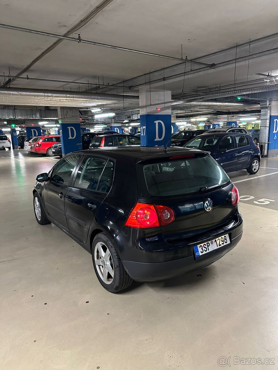 Volkswagen Golf V 2.0 SDI - 5