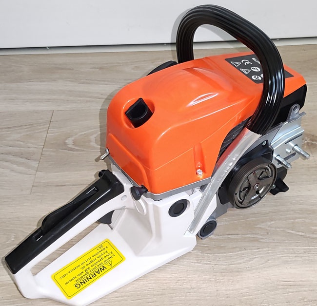 Silná benzinová motorová řetězová pila motor 82cm³ - 5