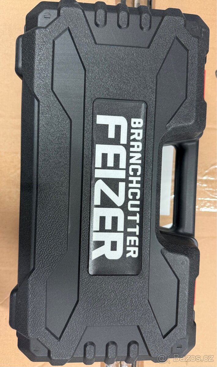 Ruční aku pila - 5