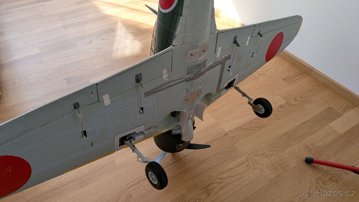 RC model A6M Zero - 5
