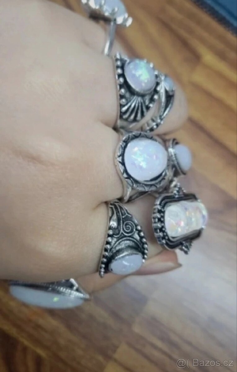 Nová sada souprava bižuterní 8 ks prstynku perletove - 5