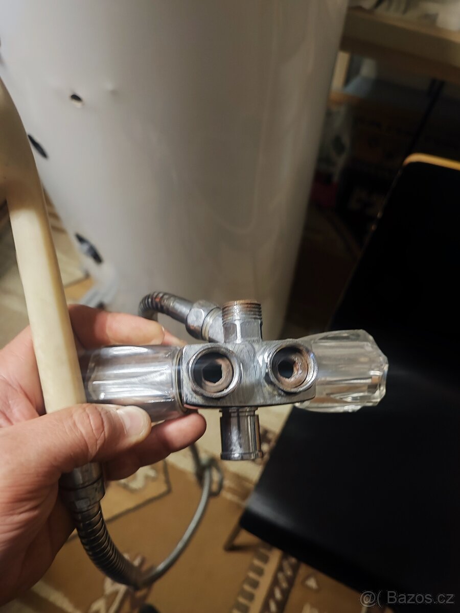 Prodám Baterií na lázeňské kamna - 5