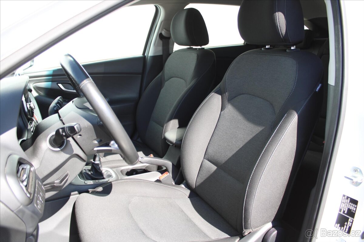 Hyundai i30 1.5 T-GDI MHEV 48V 117kW ČR (2022) - 5