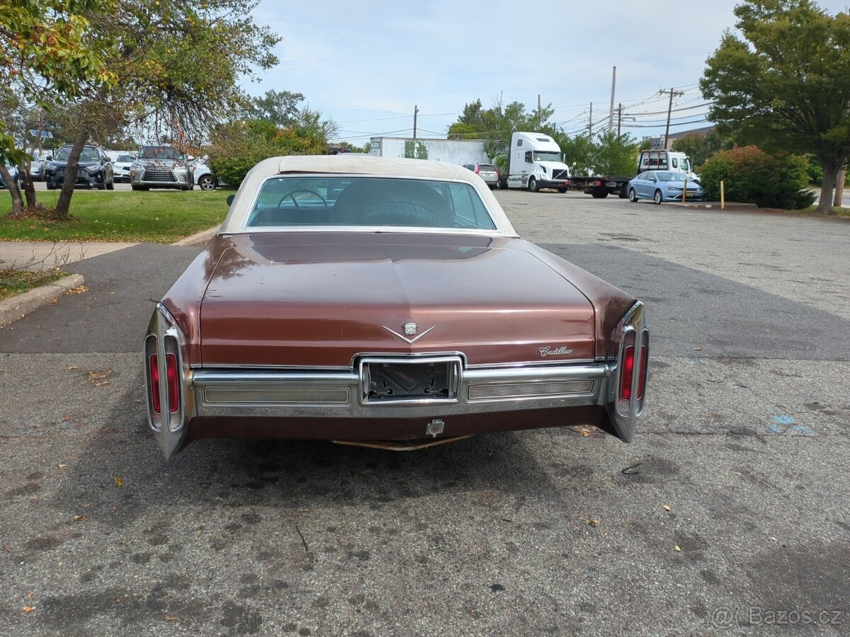 Cadillac Coupe deVille 1966 - 5