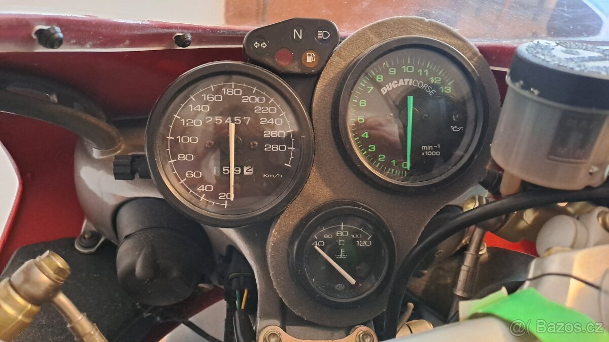 Prodám DUCATI 748 - 5