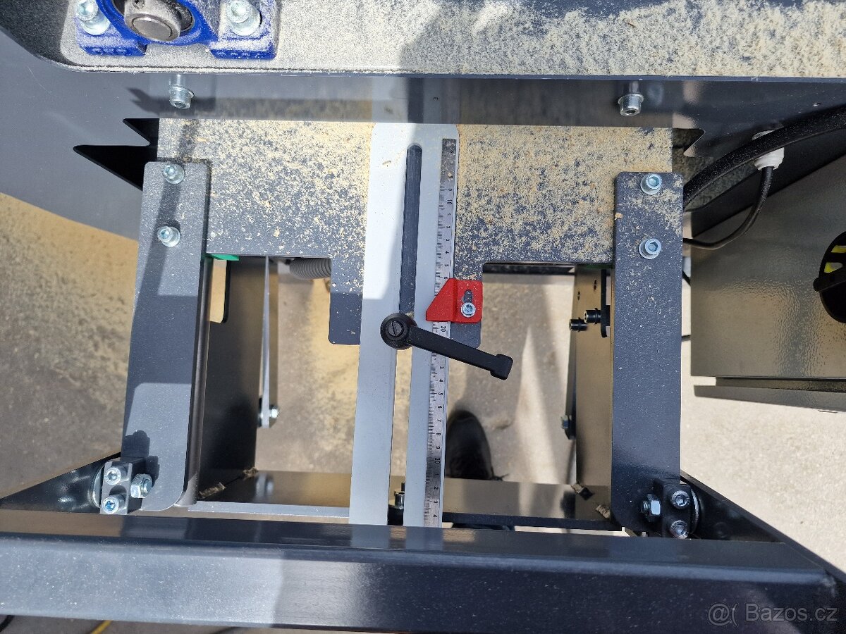 Dvoukotoučová omítcí pila KUSING OP-400 - 5