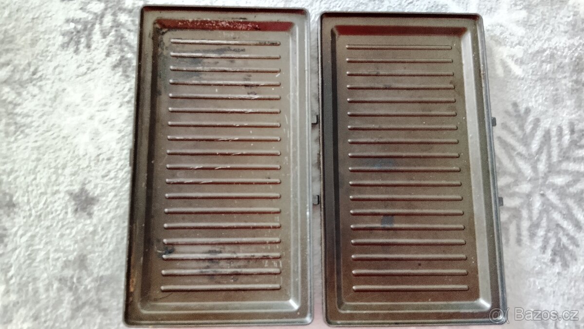 Toustovač/sendvičovač/vaflovač - 5