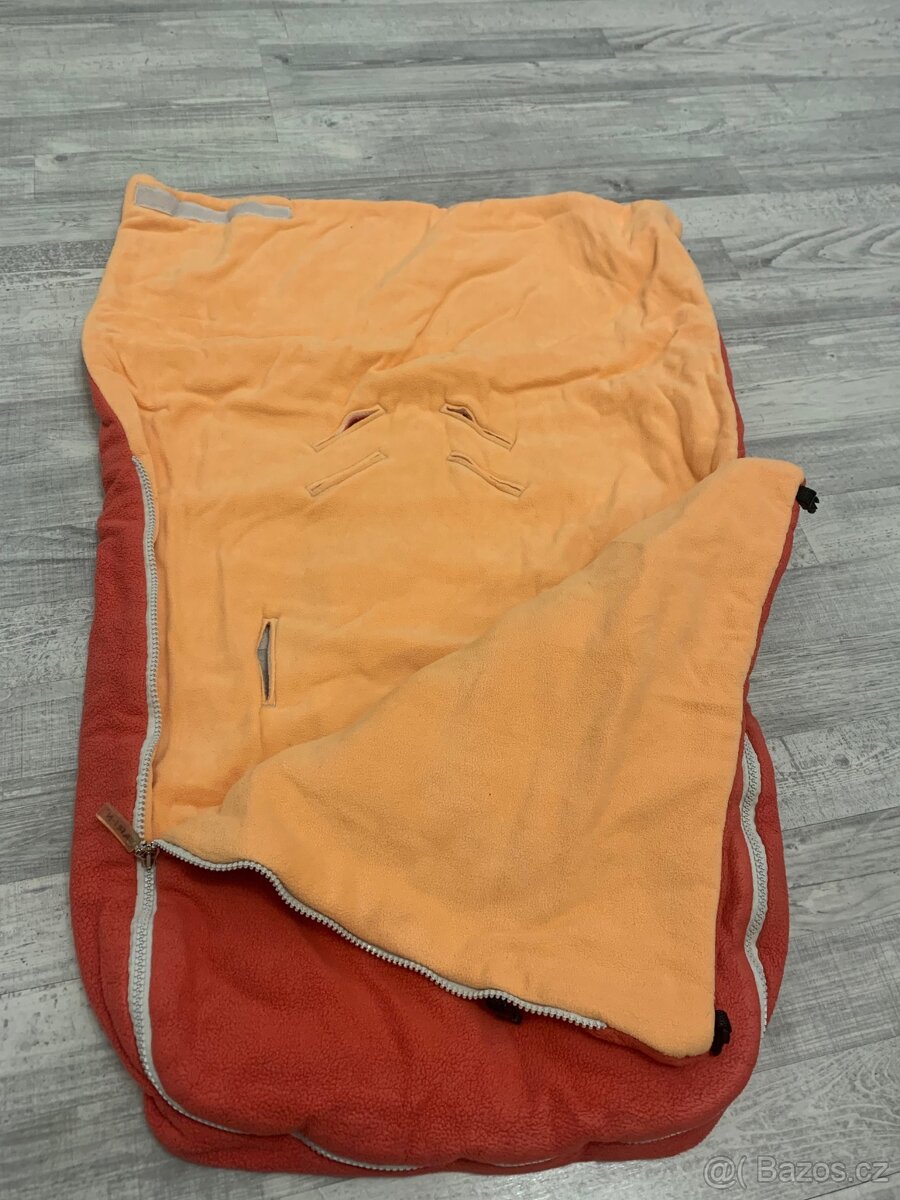 Prodám fusaky, zavinovačky, spací pytle a deku - 5